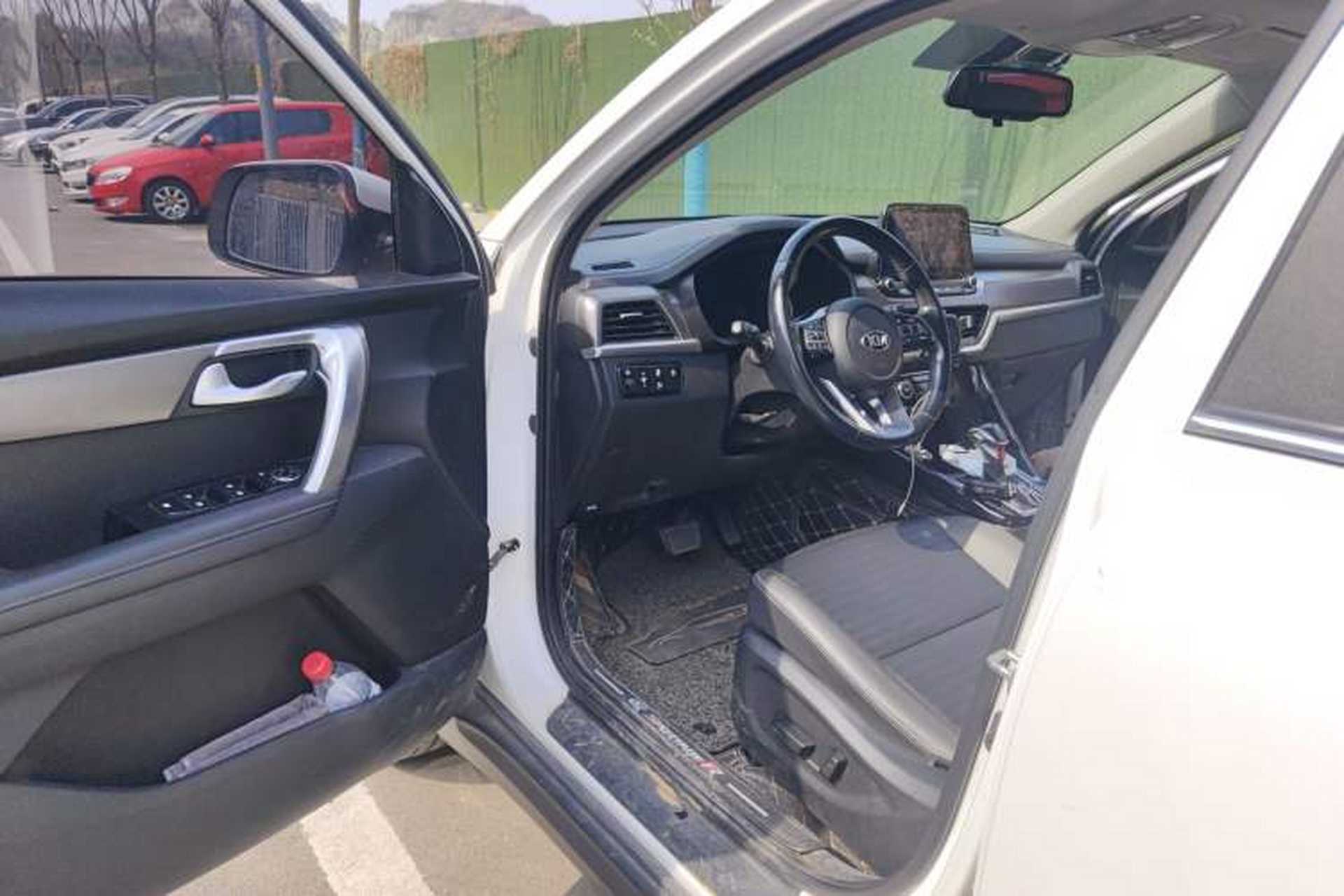 Used Kia Sportage R 2018 2.0L Automatic Smart Luxury Version China V Standard Driver Seat