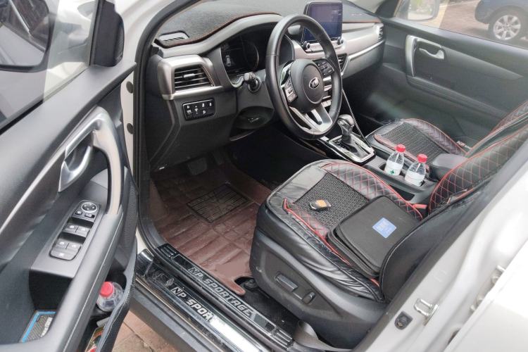 Used Kia Sportage R 2018 2.0L Automatic Smart Luxury Version China V Standard Driver Seat