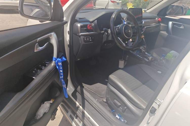 Used Kia Sportage R 2018 2.0L Automatic Smart Luxury Version China V Standard Driver Seat