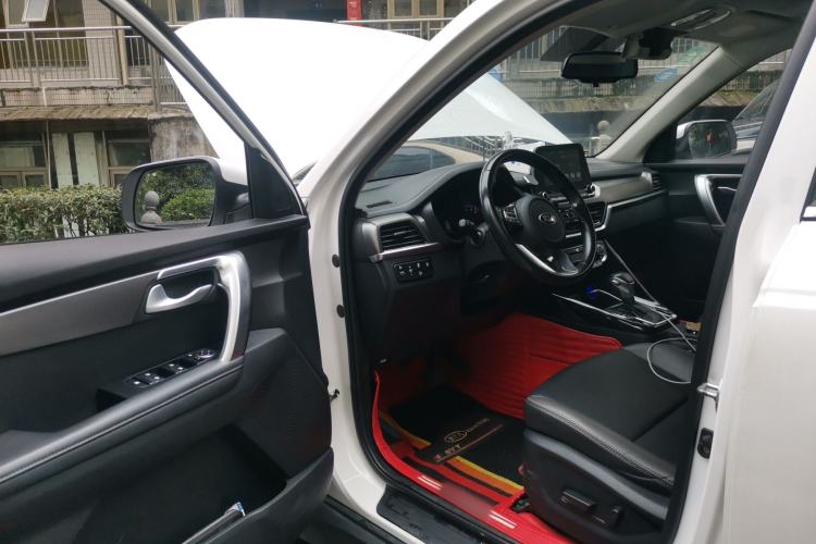 Used Kia Sportage R 2018 2.0L Automatic Smart Luxury Version China V Standard Driver Seat