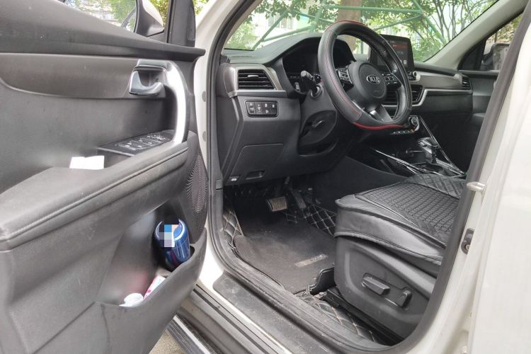 Used Kia Sportage R 2018 2.0L Automatic Smart Luxury Version China V Standard Driver Seat