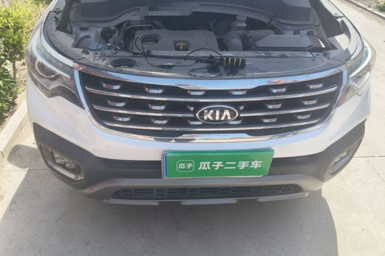 Used Kia Sportage R 2018 2.0L Automatic Smart Luxury Version China V Standard Engine Bay