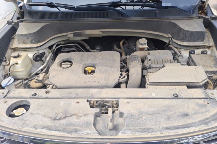 Used Kia Sportage R 2018 2.0L Automatic Smart Luxury Version China V Standard Engine Bay