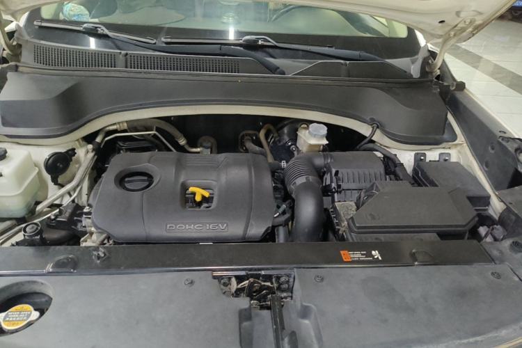 Used Kia Sportage R 2018 2.0L Automatic Smart Luxury Version China V Standard Engine Bay