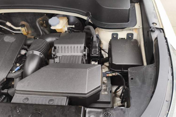 Used Kia Sportage R 2018 2.0L Automatic Smart Luxury Version China V Standard Engine Bay Left