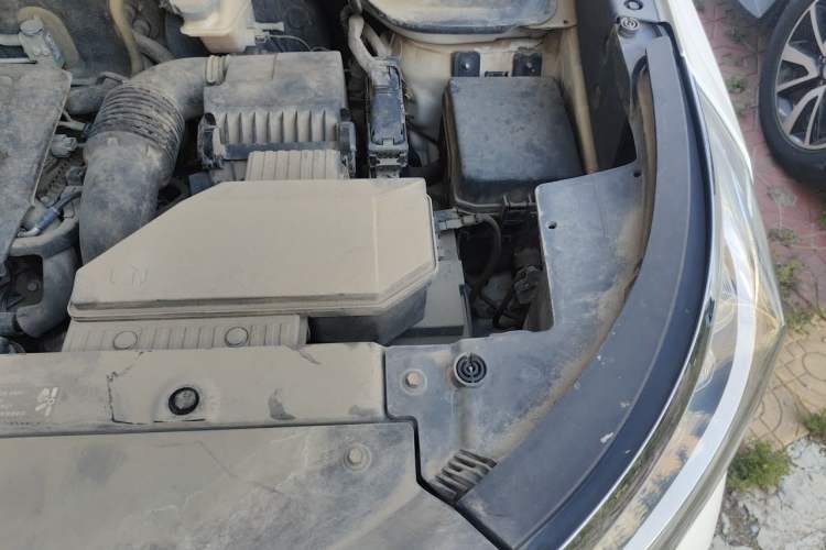 Used Kia Sportage R 2018 2.0L Automatic Smart Luxury Version China V Standard Engine Bay Left