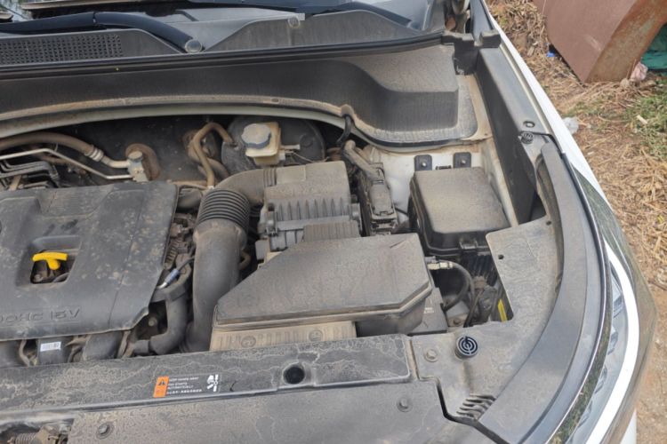 Used Kia Sportage R 2018 2.0L Automatic Smart Luxury Version China V Standard Engine Bay Left