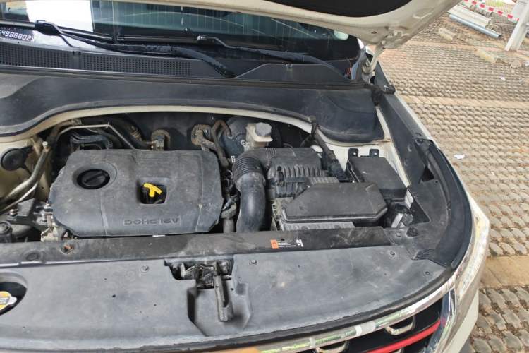 Used Kia Sportage R 2018 2.0L Automatic Smart Luxury Version China V Standard Engine Bay Left