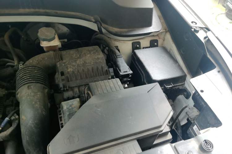 Used Kia Sportage R 2018 2.0L Automatic Smart Luxury Version China V Standard Engine Bay Left