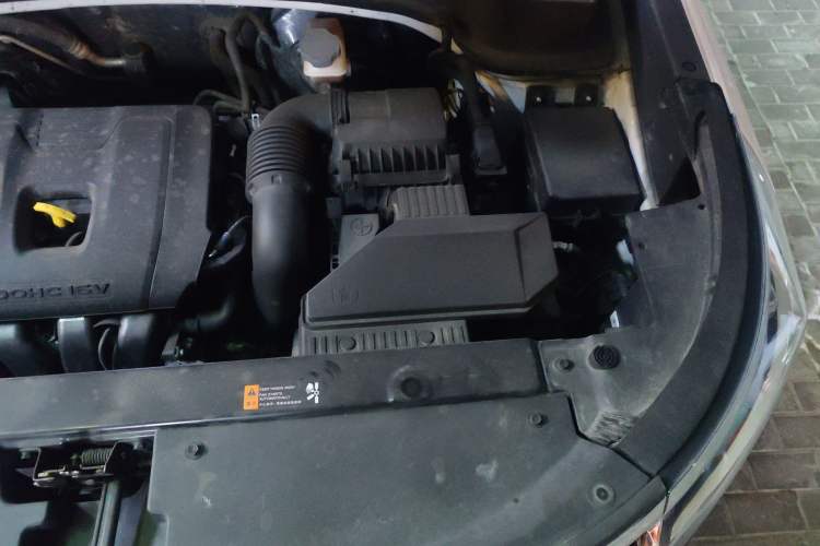 Used Kia Sportage R 2018 2.0L Automatic Smart Luxury Version China V Standard Engine Bay Left