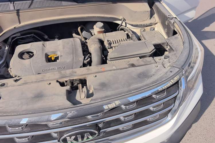 Used Kia Sportage R 2018 2.0L Automatic Smart Luxury Version China V Standard Engine Bay Left