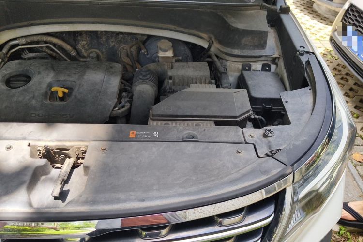 Used Kia Sportage R 2018 2.0L Automatic Smart Luxury Version China V Standard Engine Bay Left