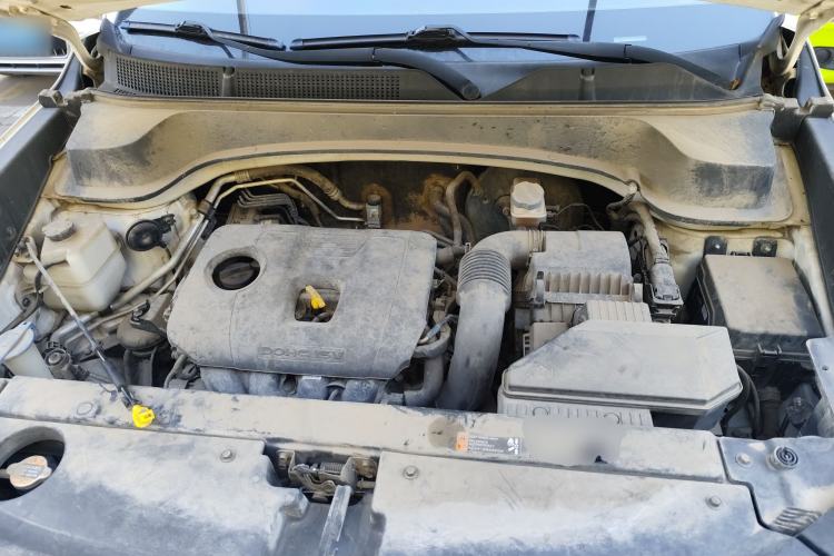 Used Kia Sportage R 2018 2.0L Automatic Smart Luxury Version China V Standard Engine Bay