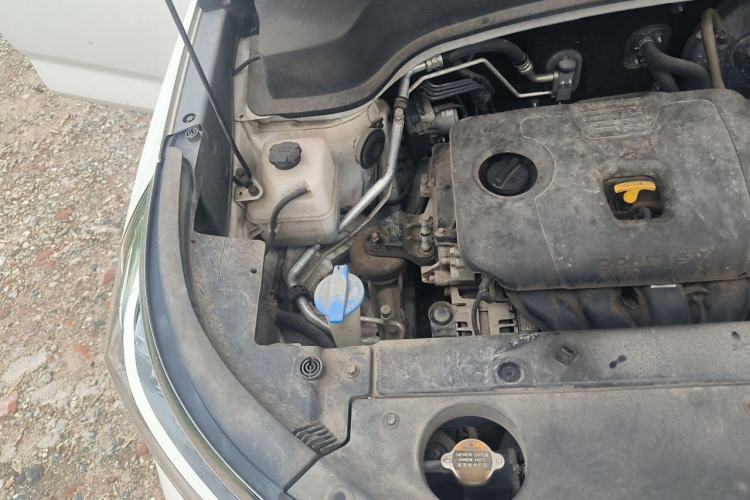 Used Kia Sportage R 2018 2.0L Automatic Smart Luxury Version China V Standard Engine Bay Right
