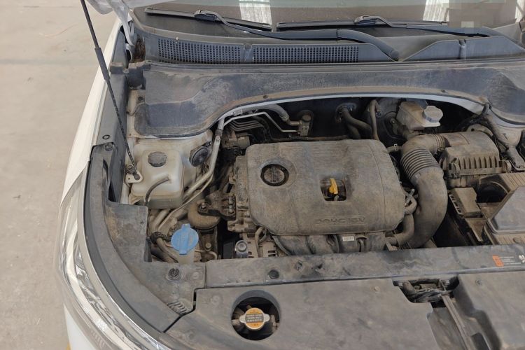 Used Kia Sportage R 2018 2.0L Automatic Smart Luxury Version China V Standard Engine Bay Right
