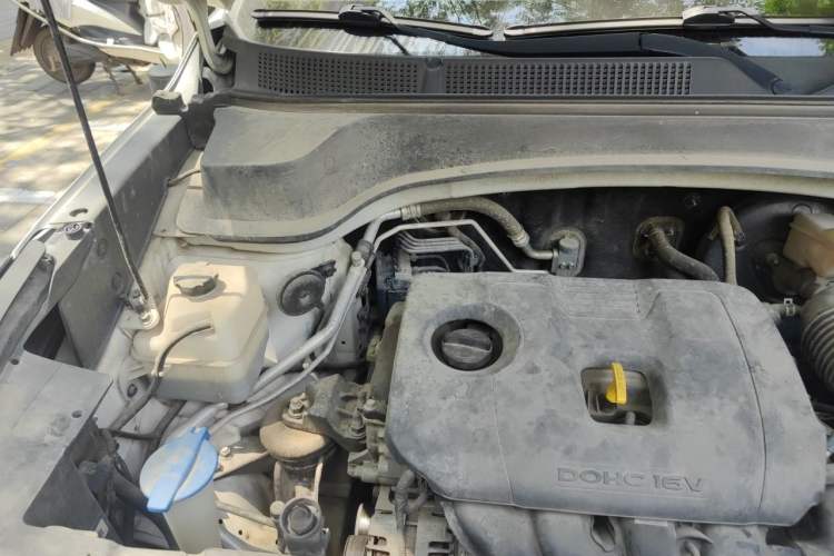 Used Kia Sportage R 2018 2.0L Automatic Smart Luxury Version China V Standard Engine Bay Right