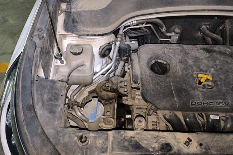 Used Kia Sportage R 2018 2.0L Automatic Smart Luxury Version China V Standard Engine Bay Right