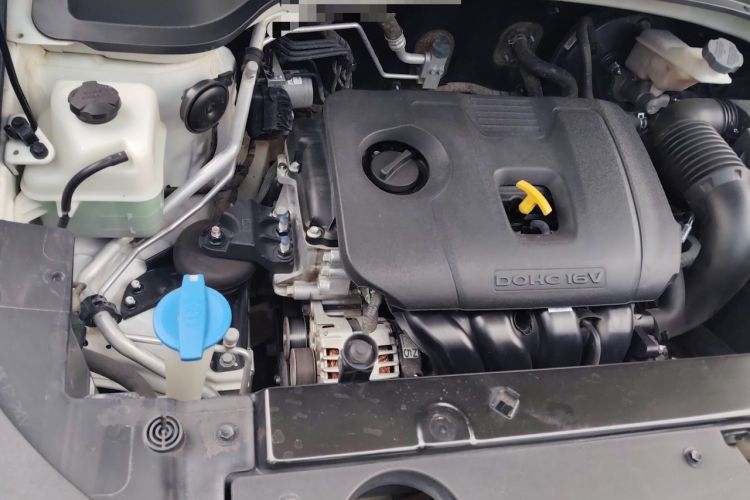 Used Kia Sportage R 2018 2.0L Automatic Smart Luxury Version China V Standard Engine Bay Right