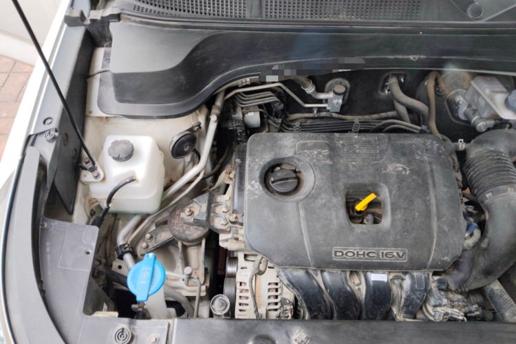 Used Kia Sportage R 2018 2.0L Automatic Smart Luxury Version China V Standard Engine Bay Right