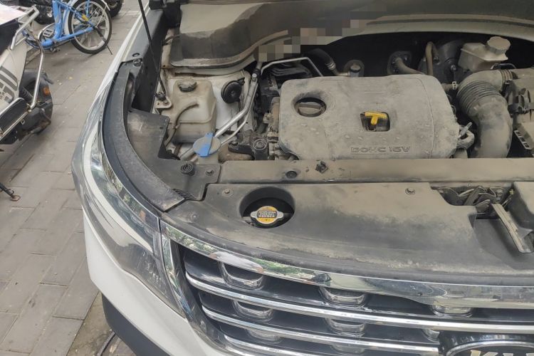 Used Kia Sportage R 2018 2.0L Automatic Smart Luxury Version China V Standard Engine Bay Right