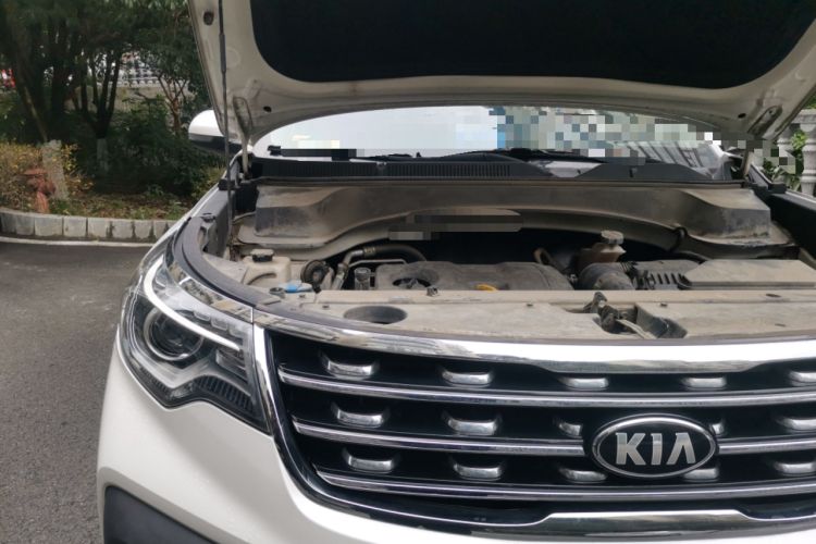 Used Kia Sportage R 2018 2.0L Automatic Smart Luxury Version China V Standard Engine Bay Right