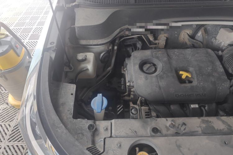 Used Kia Sportage R 2018 2.0L Automatic Smart Luxury Version China V Standard Engine Bay Right