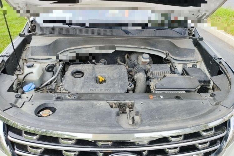 Used Kia Sportage R 2018 2.0L Automatic Smart Luxury Version China V Standard Engine Bay