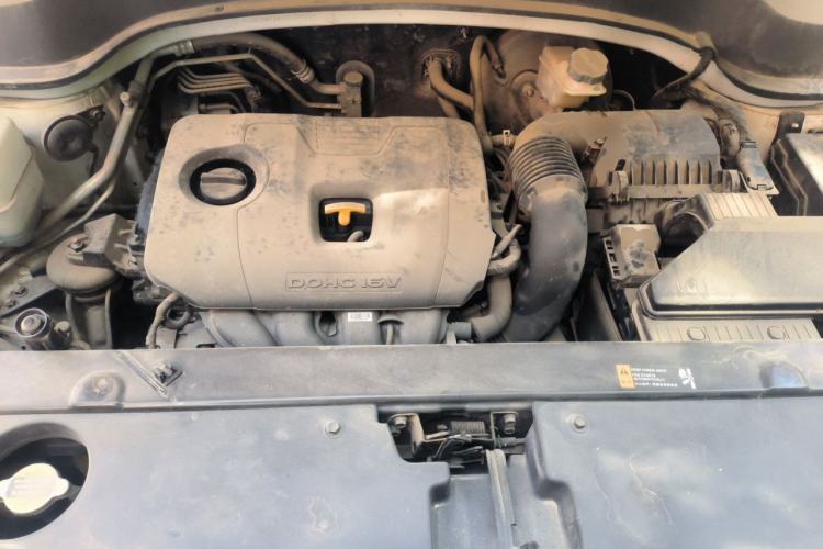 Used Kia Sportage R 2018 2.0L Automatic Smart Luxury Version China V Standard Engine Bay