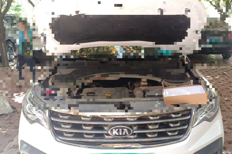 Used Kia Sportage R 2018 2.0L Automatic Smart Luxury Version China V Standard Engine Bay