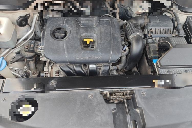 Used Kia Sportage R 2018 2.0L Automatic Smart Luxury Version China V Standard Engine Bay