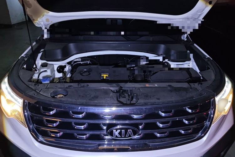 Used Kia Sportage R 2018 2.0L Automatic Smart Luxury Version China V Standard Engine Bay