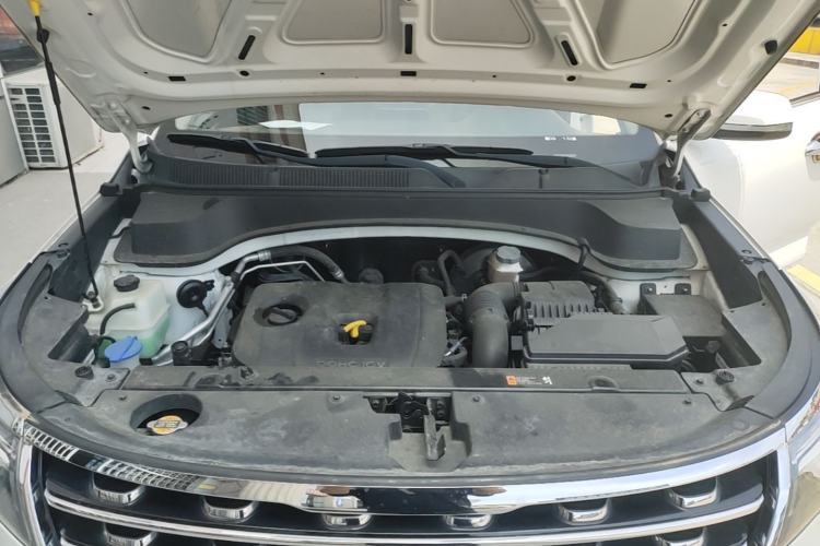 Used Kia Sportage R 2018 2.0L Manual Fashion Edition China V Standard Engine Bay