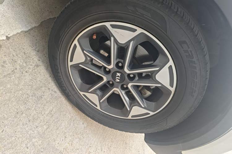 Used Kia Sportage R 2018 2.0L Manual Fashion Edition China V Standard Exterior 1