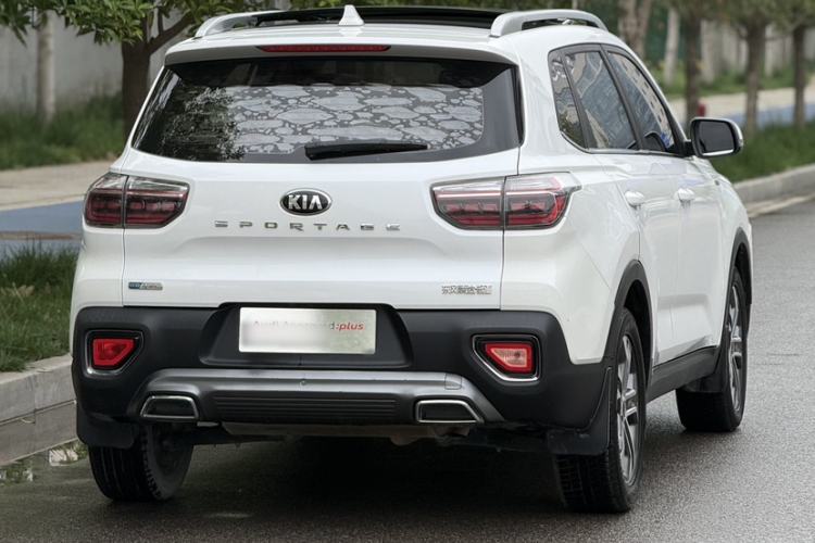 Used Kia Sportage R 2018 2.0L Automatic Smart Luxury Version China V Standard Exterior 4