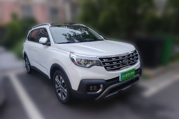Used Kia Sportage R 2018 2.0L Automatic Smart Luxury Version China V Standard Front Right 45 Deg