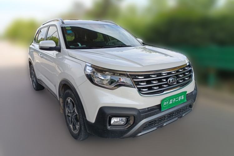 Used Kia Sportage R 2018 2.0L Manual Fashion Edition China V Standard Front Right 45 Deg