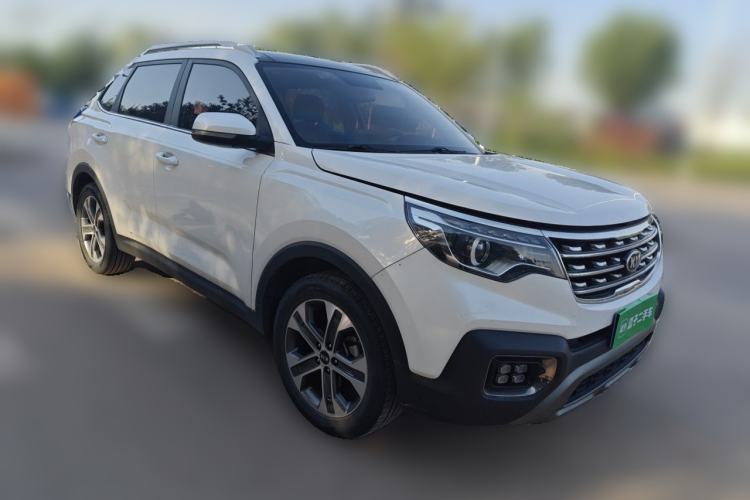 Used Kia Sportage R 2018 2.0L Automatic Smart Luxury Version China V Standard Front Right 45 Deg