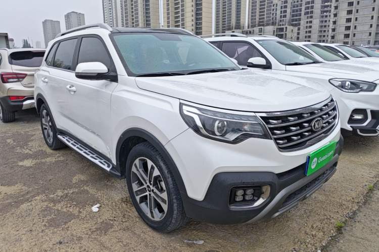 Used Kia Sportage R 2018 2.0L Automatic Smart Luxury Version China V Standard Front Right 45 Deg