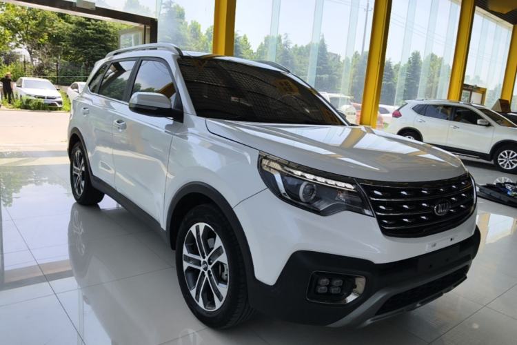 Used Kia Sportage R 2018 2.0L Automatic Smart Luxury Version China V Standard Front Right 45 Deg