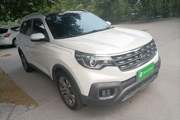 Used Kia Sportage R 2018 2.0L Automatic Smart Luxury Version China V Standard Front Right 45 Deg