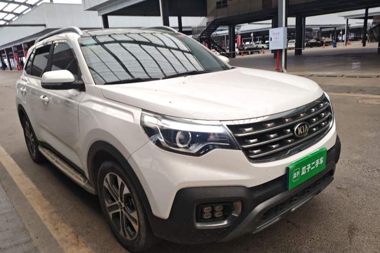 Used Kia Sportage R 2018 2.0L Automatic Smart Luxury Version China V Standard Front Right 45 Deg