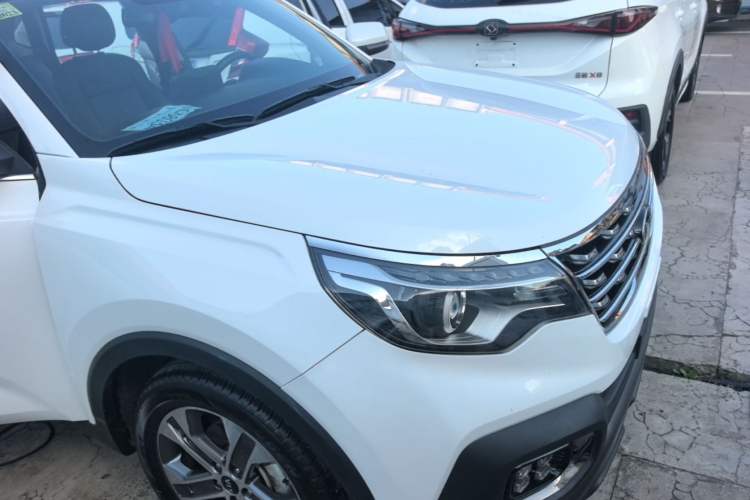 Used Kia Sportage R 2018 2.0L Automatic Smart Luxury Version China V Standard Front Right 45 Deg