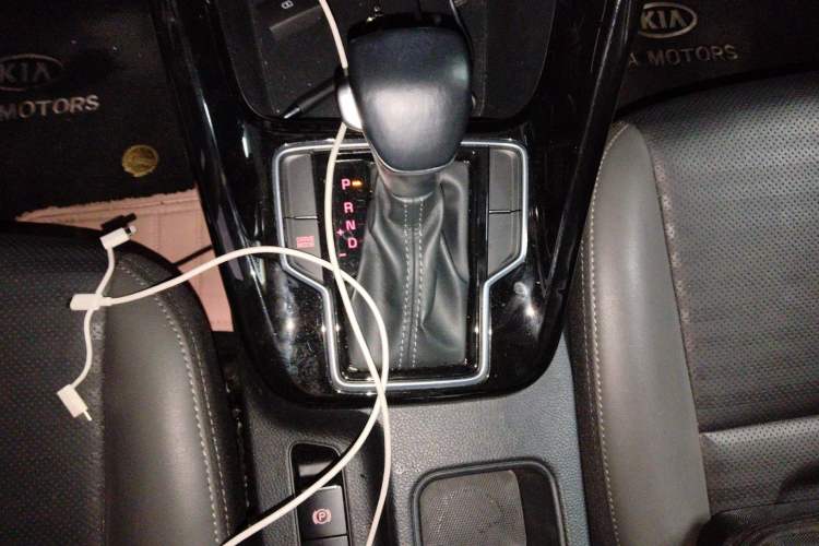 Used Kia Sportage R 2018 2.0L Automatic Smart Luxury Version China V Standard Gear Lever