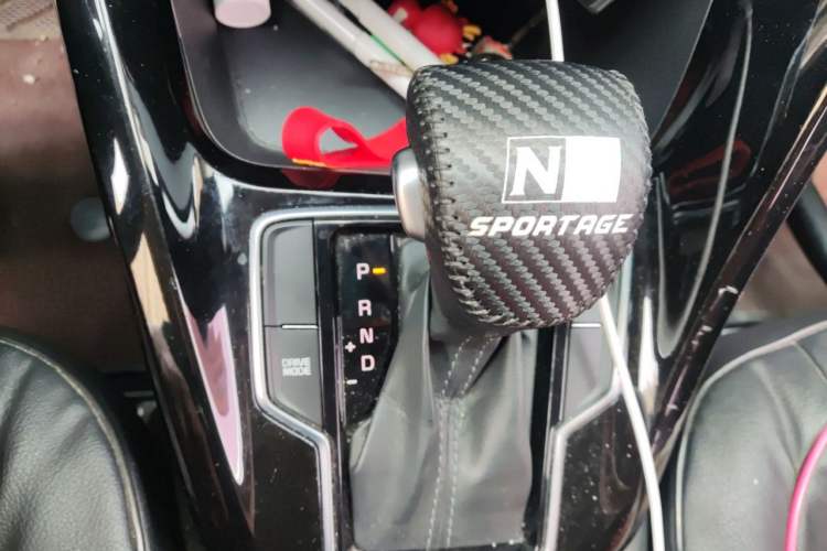 Used Kia Sportage R 2018 2.0L Automatic Smart Luxury Version China V Standard Gear Lever