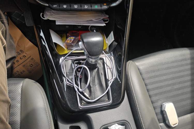 Used Kia Sportage R 2018 2.0L Automatic Smart Luxury Version China V Standard Gear Lever