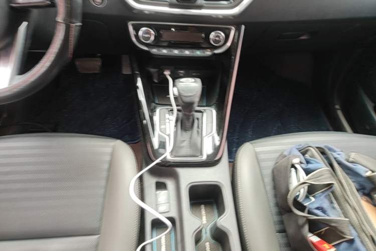 Used Kia Sportage R 2018 2.0L Automatic Smart Luxury Version China V Standard Gear Lever