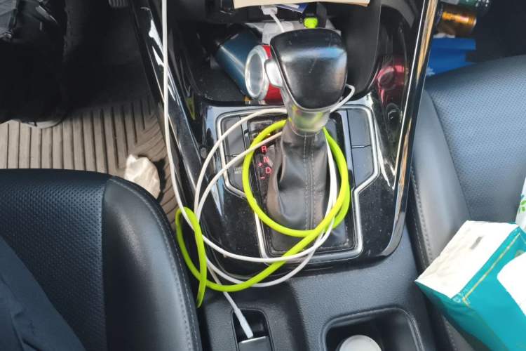 Used Kia Sportage R 2018 2.0L Automatic Smart Luxury Version China V Standard Gear Lever