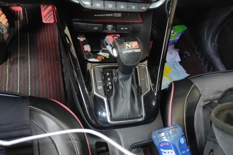 Used Kia Sportage R 2018 2.0L Automatic Smart Luxury Version China V Standard Gear Lever