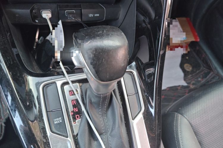 Used Kia Sportage R 2018 2.0L Automatic Smart Luxury Version China V Standard Gear Lever