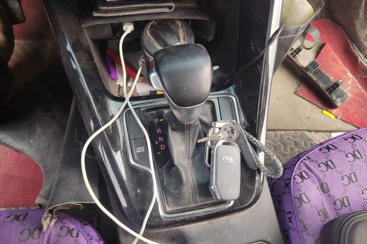 Used Kia Sportage R 2018 2.0L Automatic Smart Luxury Version China V Standard Gear Lever